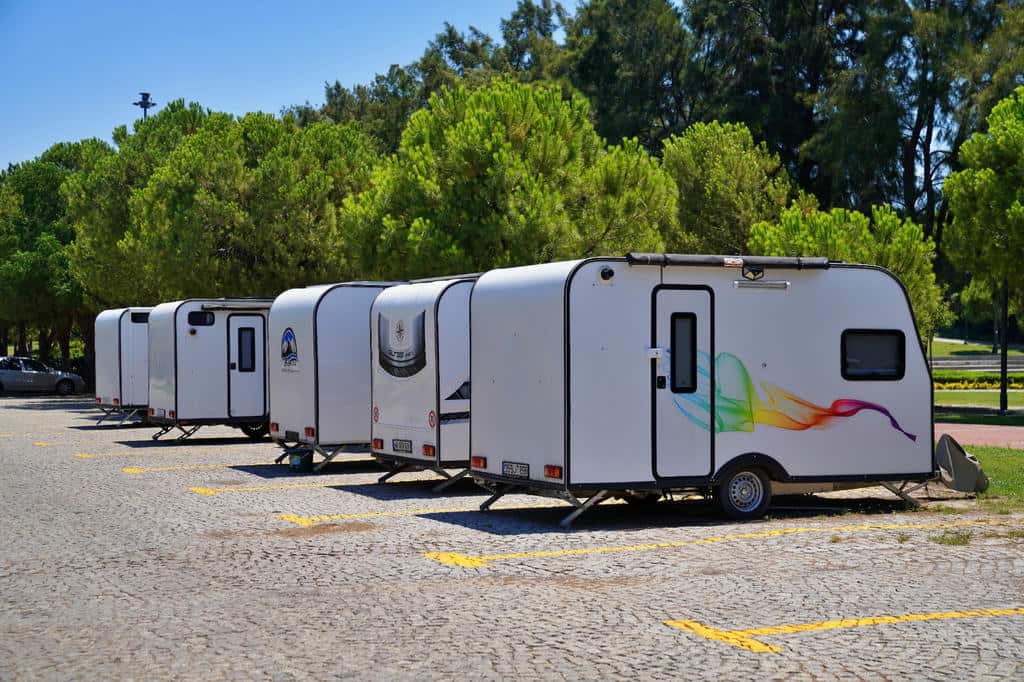 İnciraltı’ndaki karavan otoparkı çalışmaları sürüyor