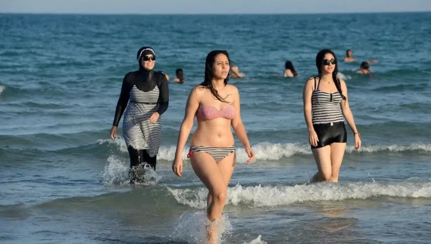 Suriye Geçici Hükümeti'nden kadınlara haşema zorunluluğu