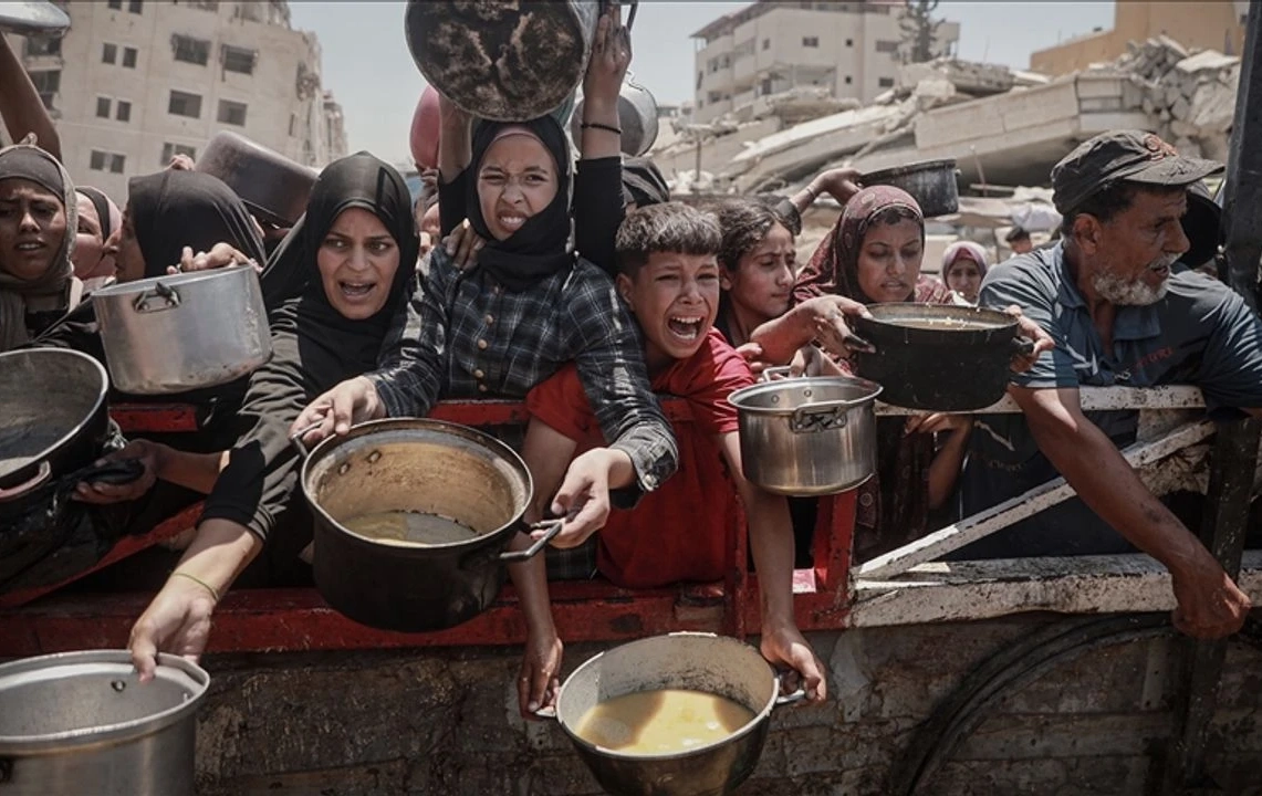 İsrail'in Gazze'yi topyekûn işgal planına dünya çapında tepki yağdı