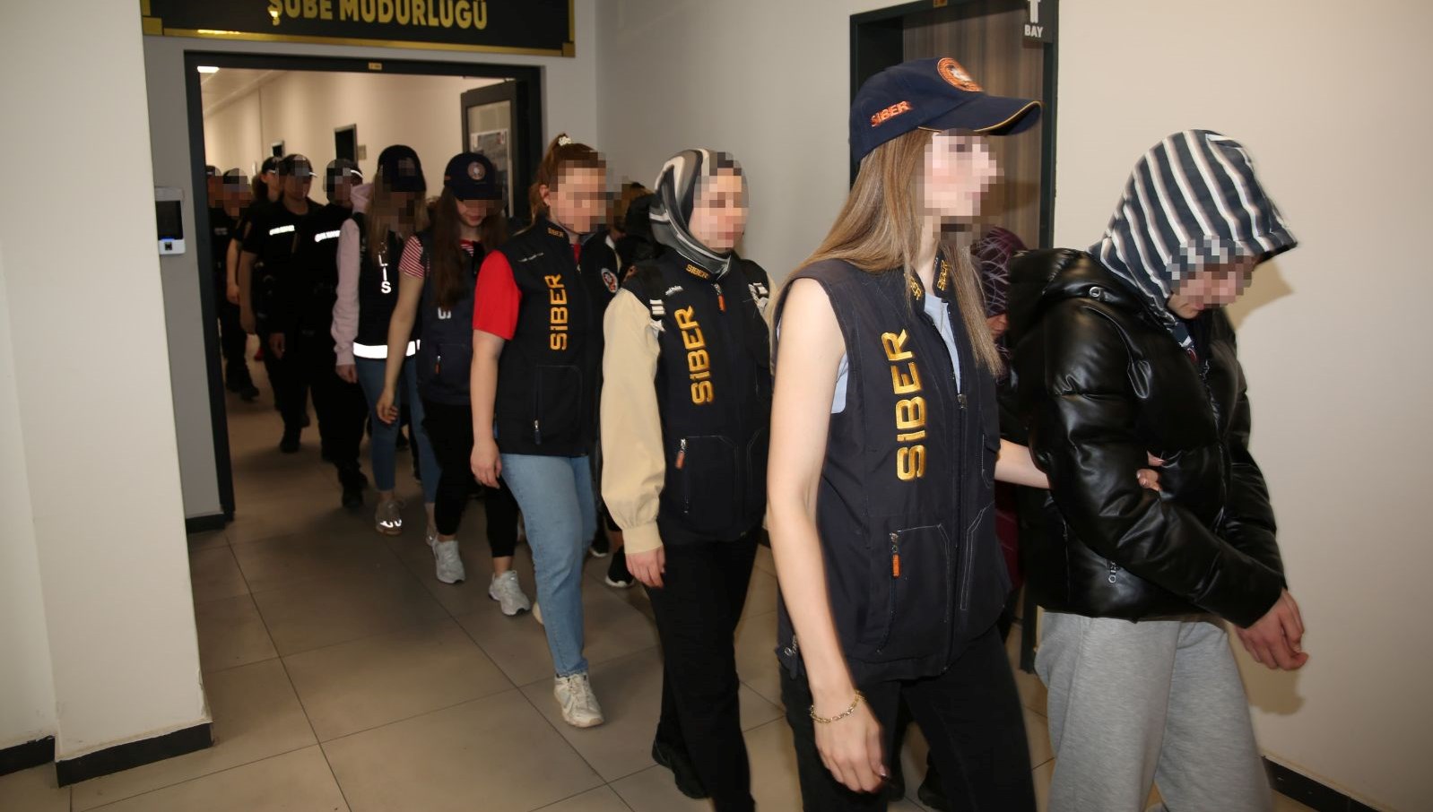 180 milyon liralık araç vurgunu