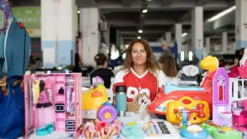 İzmir’de İkinci El Pazarlarına Yoğun İlgi