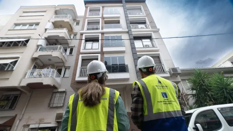 İzmir’de 27 mahallede 22 bin 500 bina incelenecek