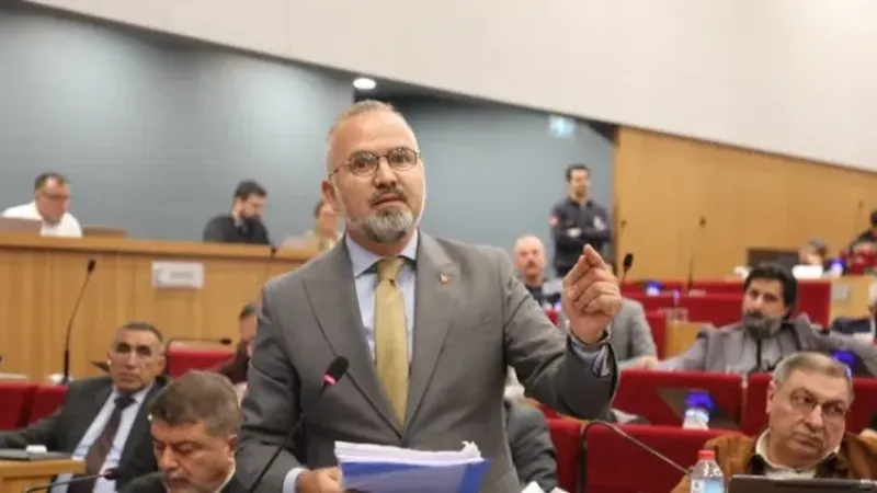 Yıldız’tan Güç’e sert çıkış: “Engelleniyoruz değil, Yapamıyoruz”