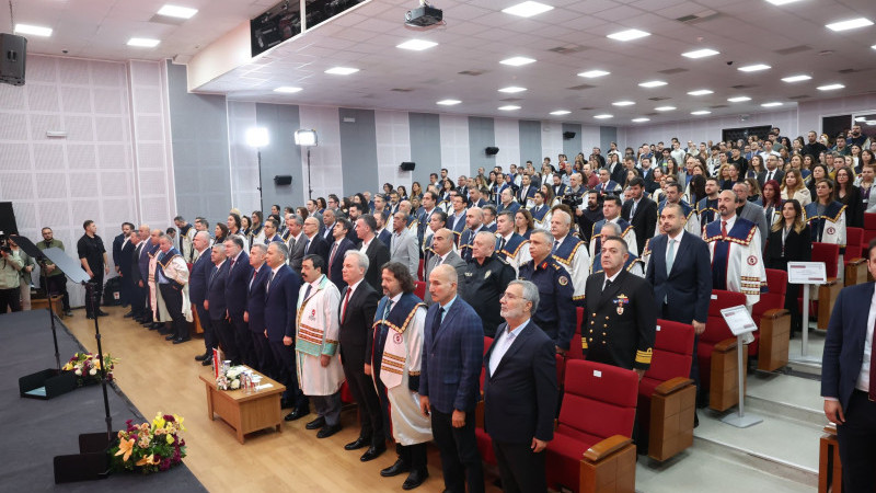 Saygılı: “Üniversitelerimizin bilgi üretme misyonunu yürekten destekliyoruz”