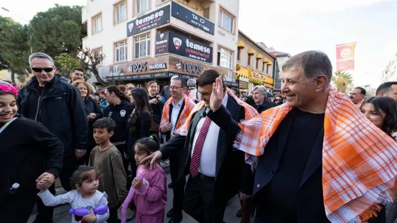 Mandalina Şenliği’nde Tugay’dan Üreticiye Güvence