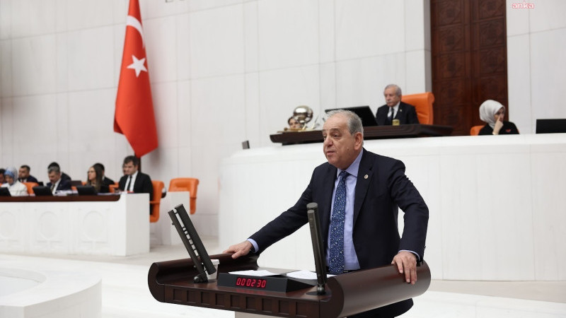 CHP İzmir Milletvekili Rıfat Nalbantoğlu’ndan İzmir yatırımlarına tepki