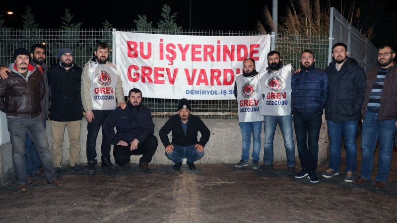 İZBAN'da Toplu İş Sözleşmesi görüşmeleri tıkandı, grev kararı alındı!
