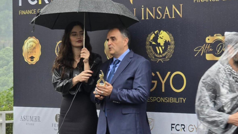 İzmir Cumhuriyet Savcısı Berkant Karakaya’nın şiirlerine dijital müzikal dokunuş