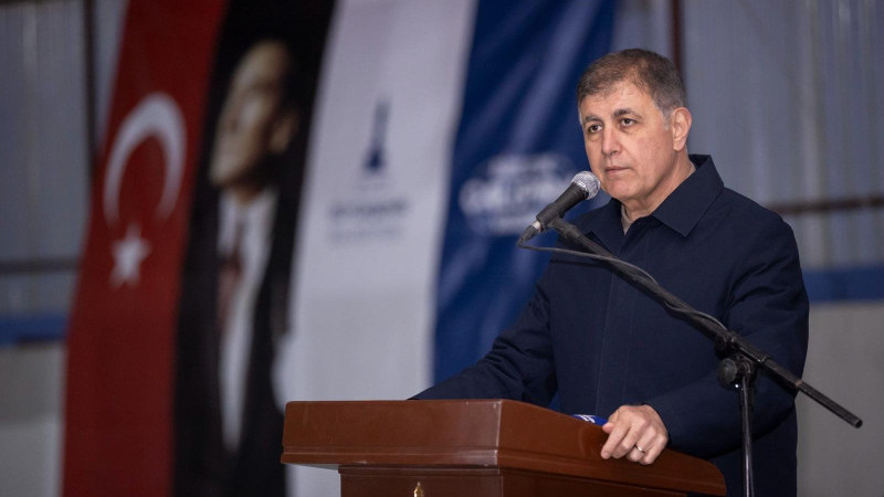 Başkan Tugay: “Kredi Onaylarının Bekletilmesi İzmir’in Yatırımlarının Önünde Engel”