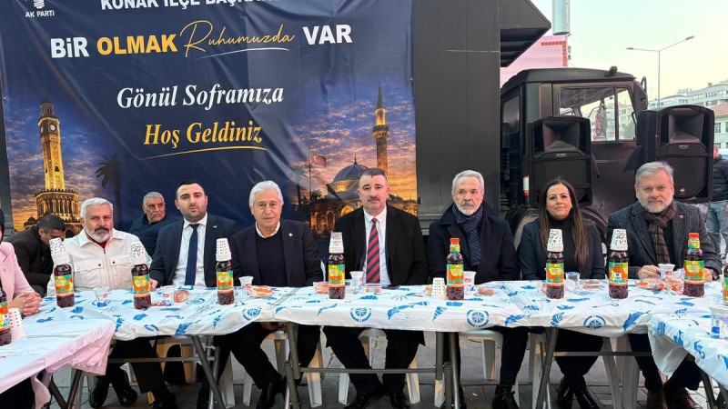 AK Parti Konak İlçe Başkanı Başdaş Vatandaşlarla İftar Sofrasında Buluştu