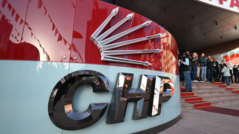 CHP’de Kurultay Krizi: İzmir’den 4 Vekil İmza Atmadı