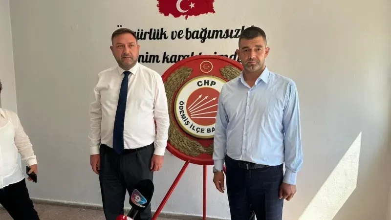 CHP İzmir İl Başkanı Gümrükçü’den “cunta” benzetmesi