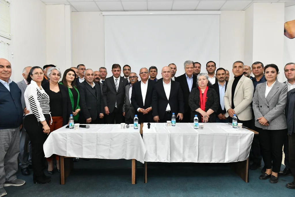 Alevi Bektaşi Federasyonu’ndan CHP'li Tugay'a destek