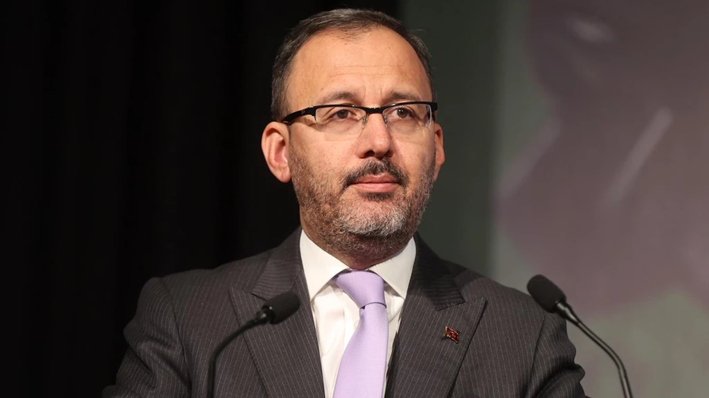 Kasapoğlu, “Karşıyaka Stadyumu’nu yapmak bizlere nasip olacak”