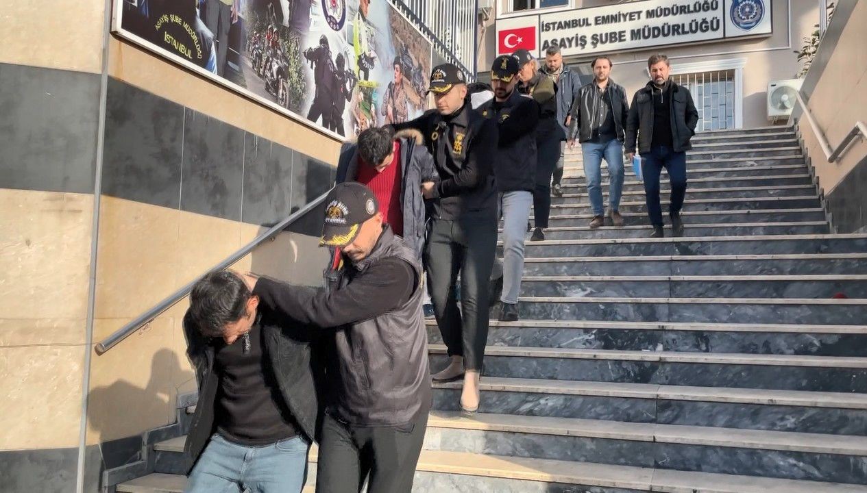 AVM hırsızlarına yardım: Özel güvenlikler korumuş