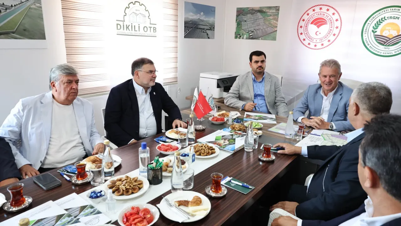 Başkan Saygılı’dan 3 ilçeye ziyaret: Laf değil, eser üretiyoruz