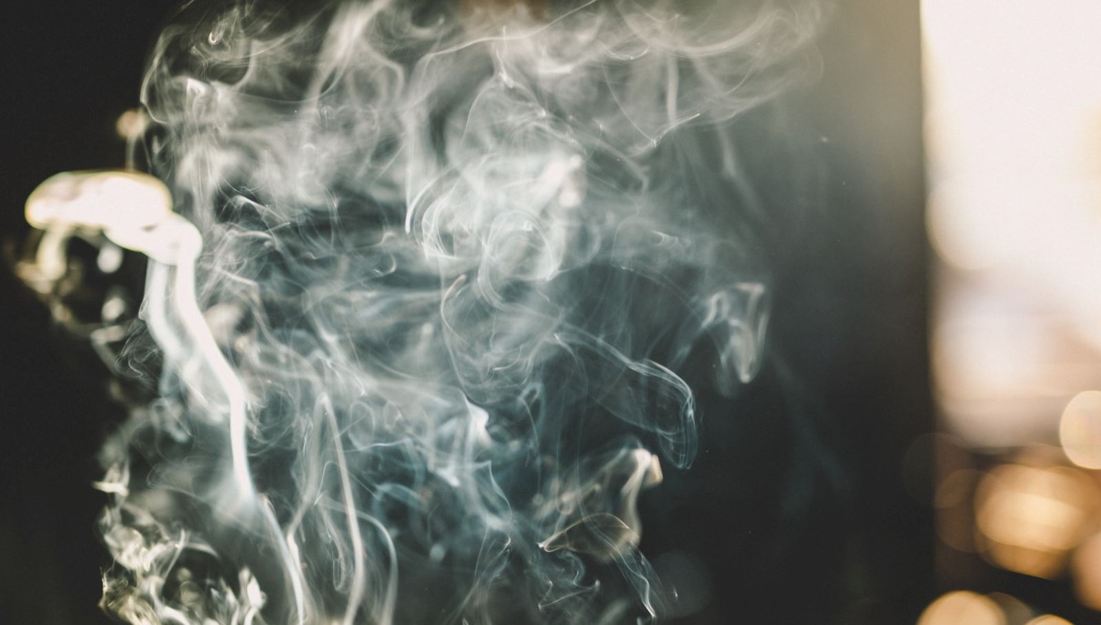 Hayatınızdan çalan alışkanlık: Bir sigara ömrü 20 dakika kısaltıyor!