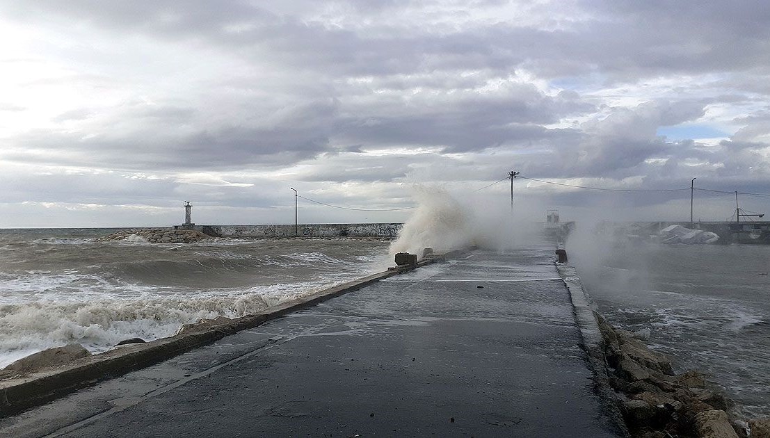 İstanbul’da deniz ulaşımına olumsuz hava engeli