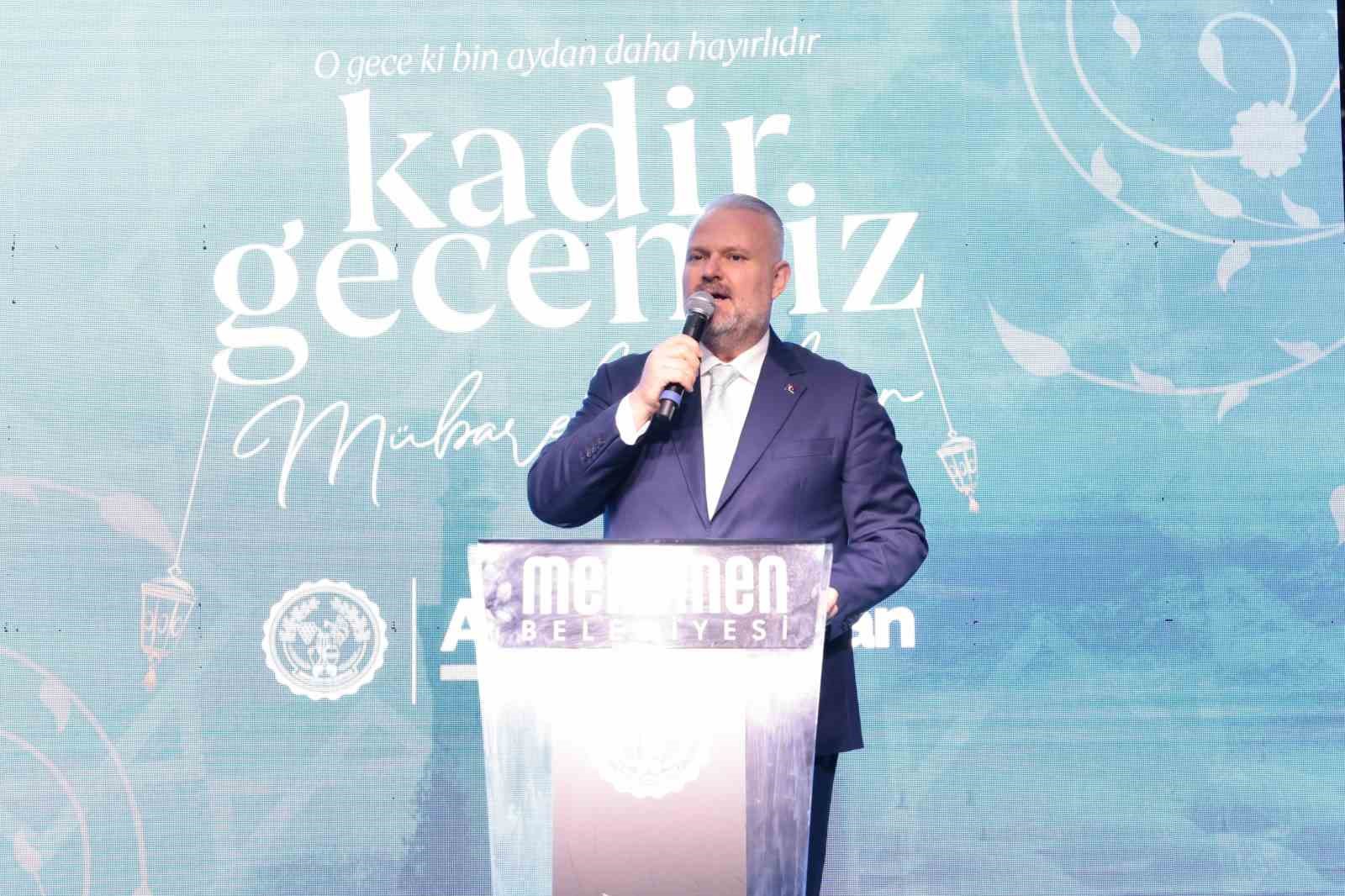 Kadir Gecesi’nde Menemen’de 10 bin kişilik iftar