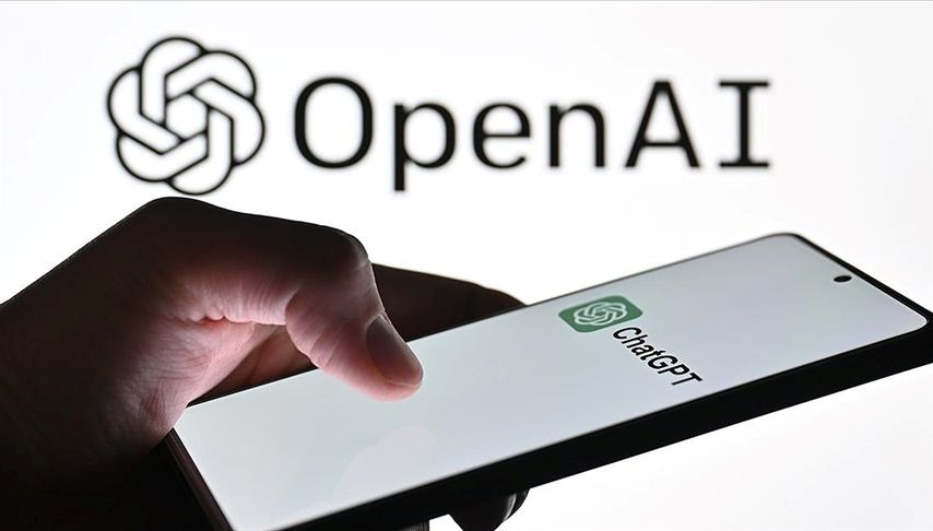 OpenAI, rakibinin standartını kabul etti