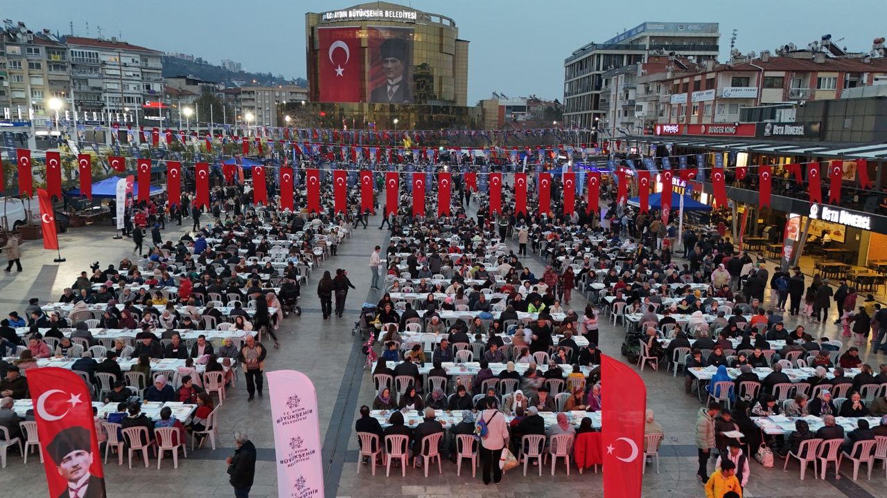 Özlem Çerçioğlu, Ramazan Boyunca Aydınlıları İftar Sofralarında buluşturuyor