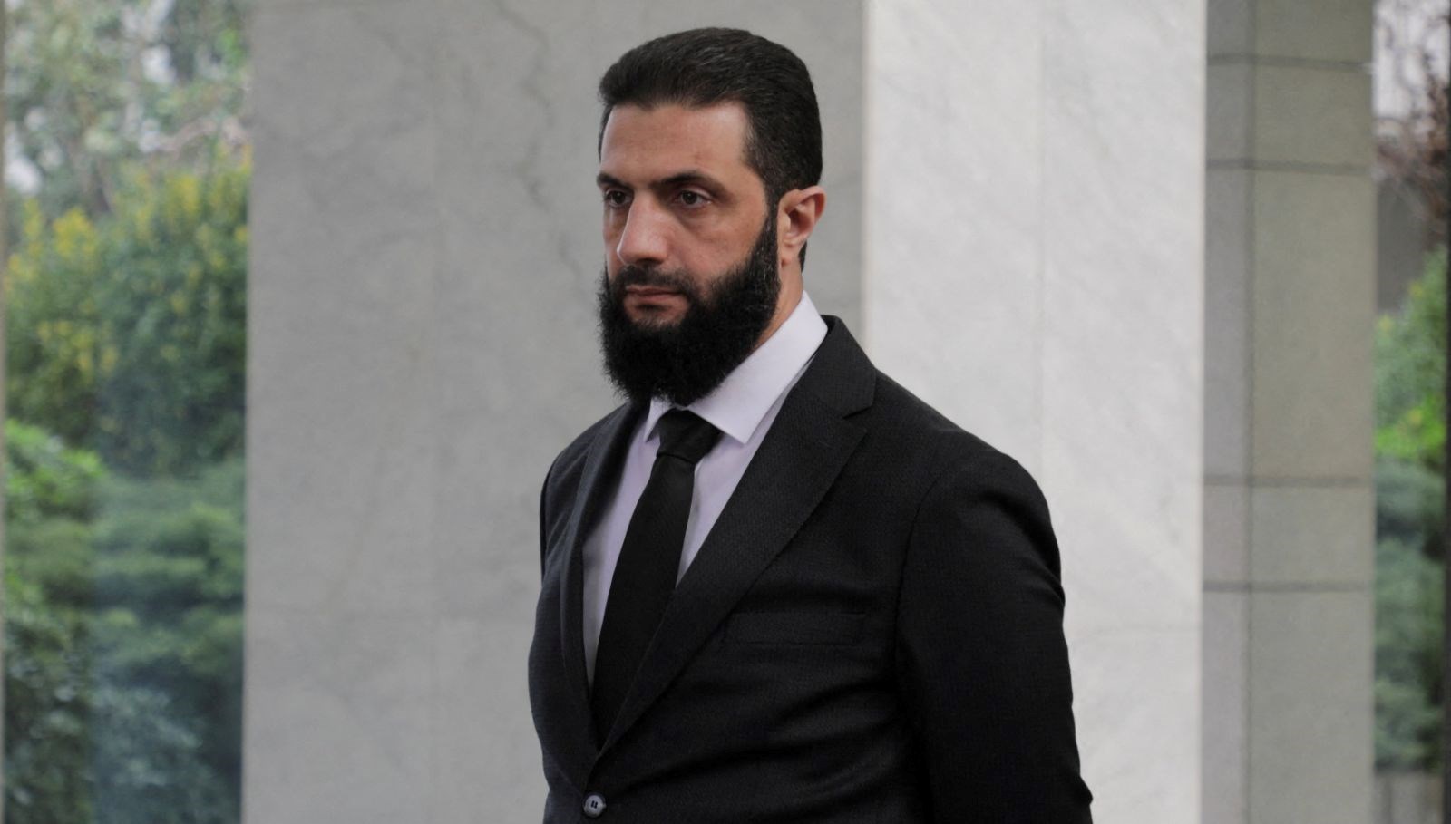 Suriye'de Cumhurbaşkanı Şara'nın ilk kabinesi açıklandı