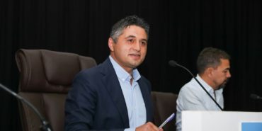 2 Aliağa Belediye Başkanı Serkan Acar